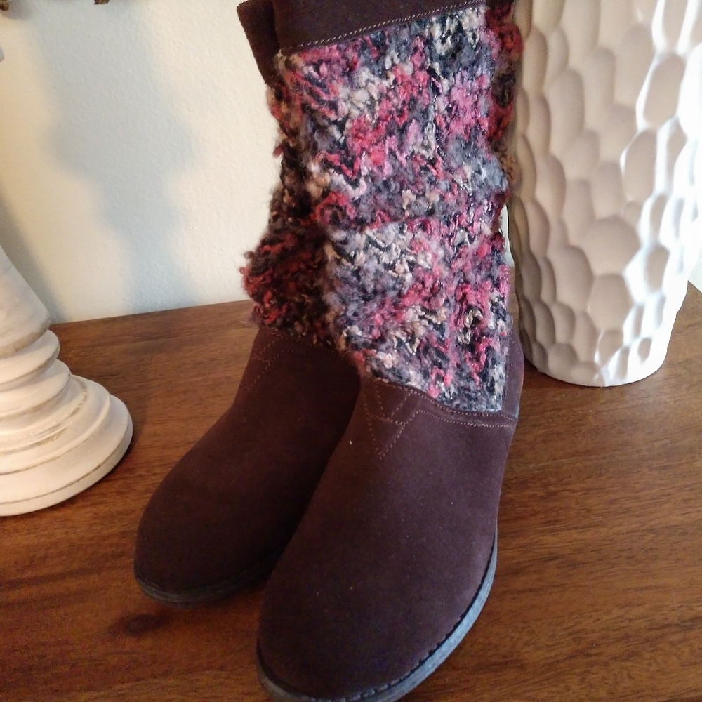 Tom's boots